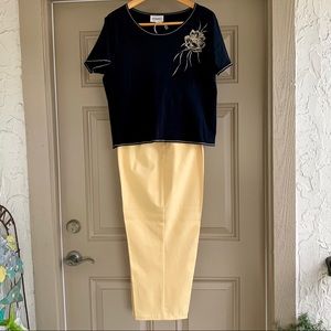 2 piece VTG Pleated Buttercream Pants w/ Black Top